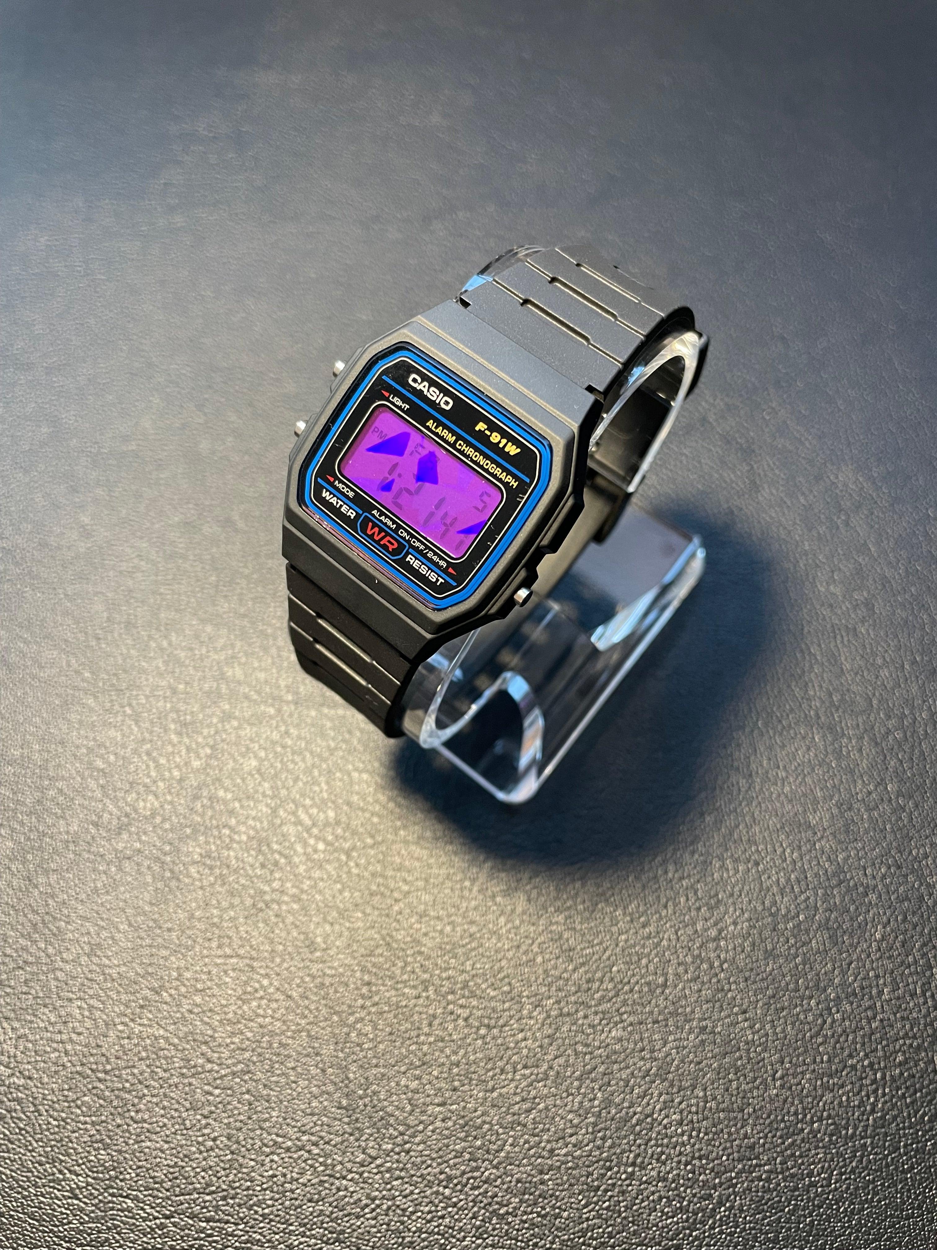 Casio hot sale violet vintage